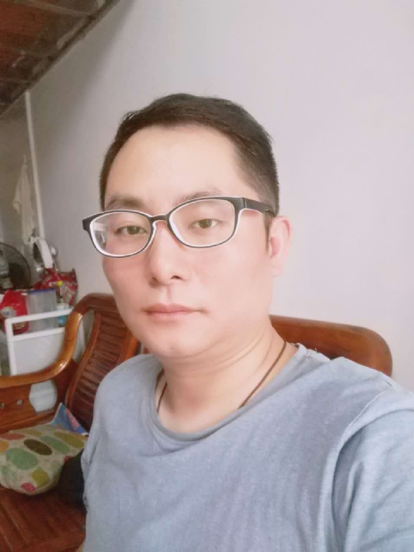 流星的尾巴的第一张照片--三明婚介网