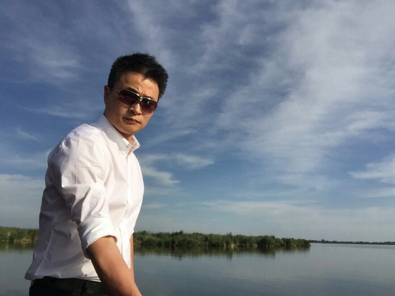 罗的第一张照片--三明婚介网