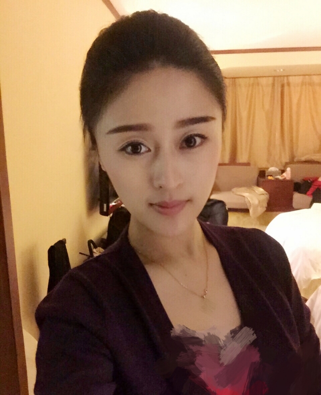 挣扎的第一张照片--三明婚介网