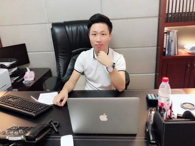 追梦的第一张照片--三明婚介网