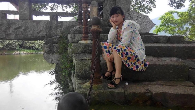 女子悠然的第一张照片--三明婚介网