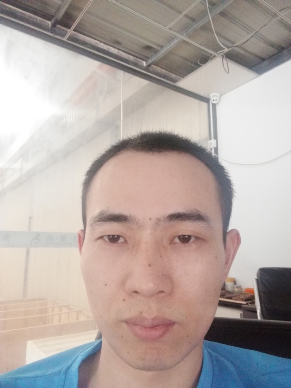 合十的第一张照片--三明婚介网