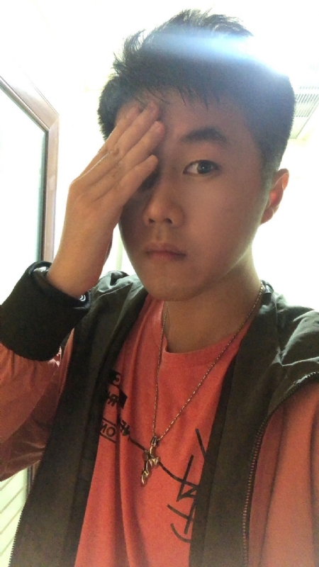 尐坏坏的第一张照片--三明婚介网