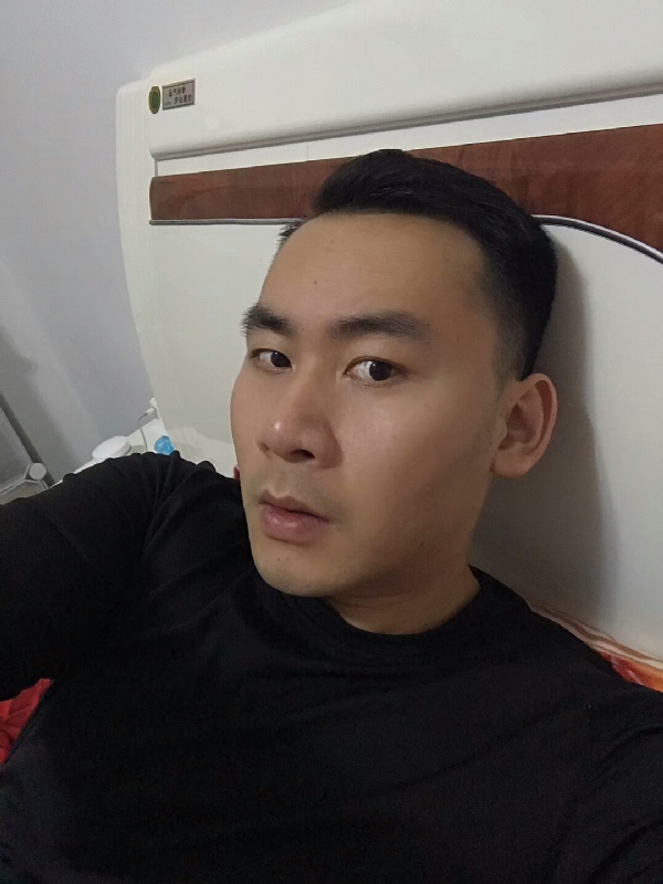 领悟的第一张照片--三明婚介网