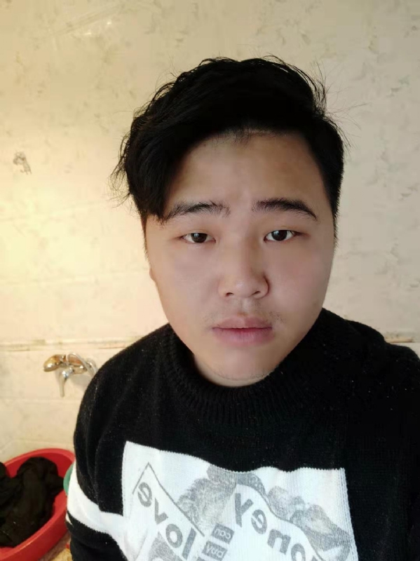 小李的第一张照片--三明婚介网