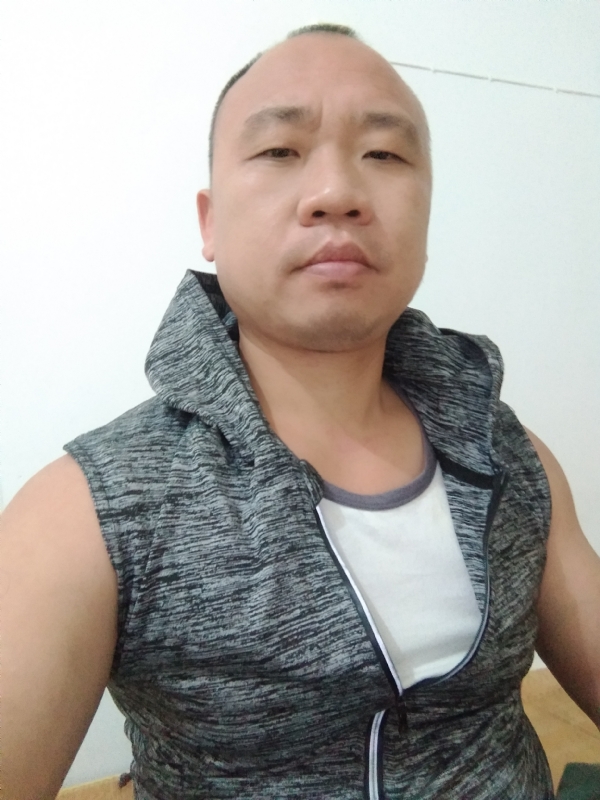 whm的第一张照片--三明婚介网