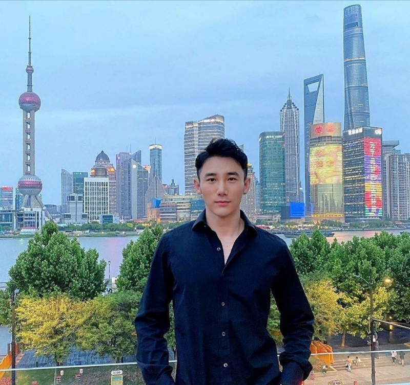 Allen的第一张照片--三明婚介网
