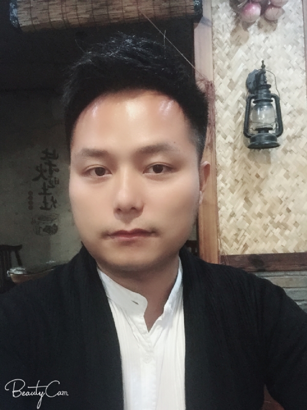 亦初的第一张照片--三明婚介网
