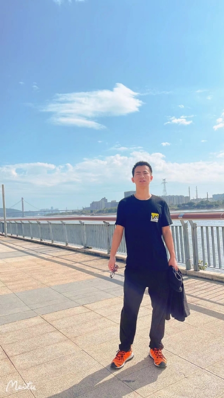 小螃蟹的第一张照片--三明婚介网