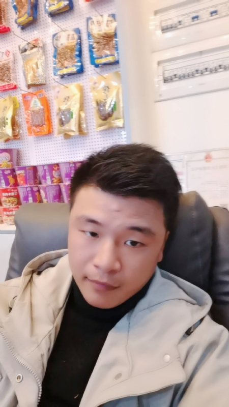 小宇的第一张照片--三明婚介网