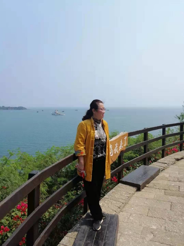曦若半秋的第一张照片--三明婚介网