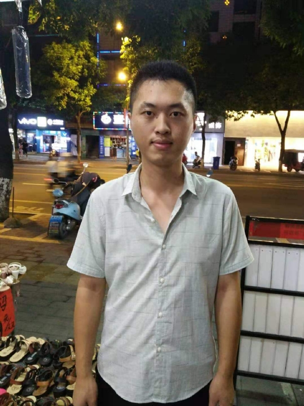 单身的雄鹰的第一张照片--三明婚介网