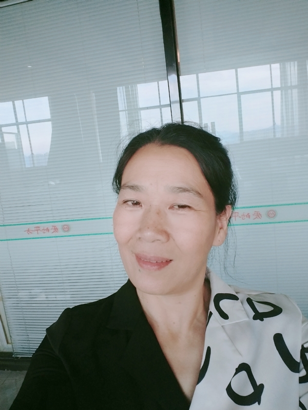 易莲的第一张照片--三明婚介网