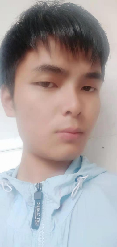 安静的男生的第一张照片--三明婚介网