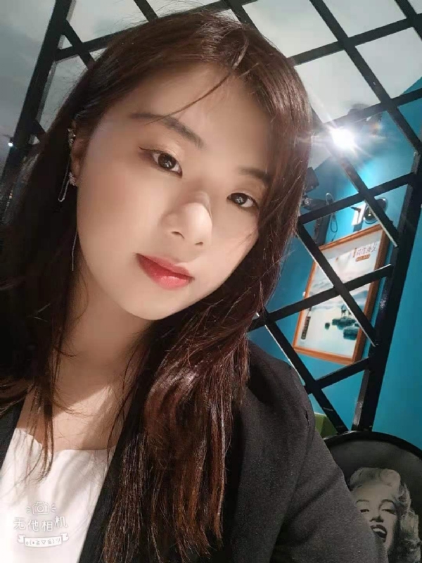 带翅膀的小猫的第一张照片--三明婚介网