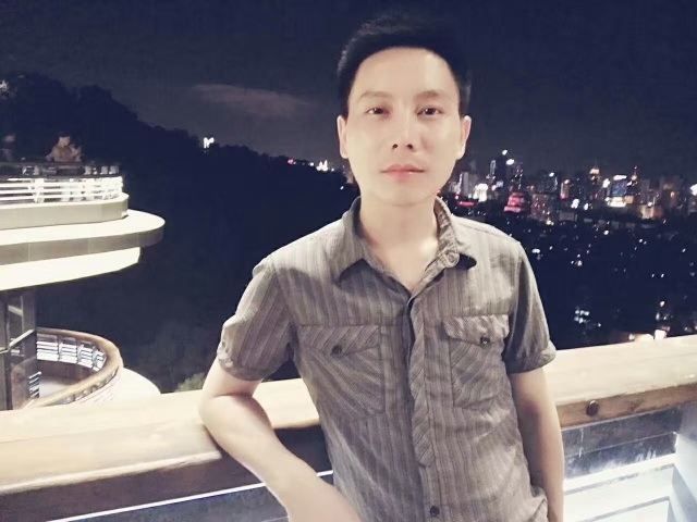 幕秋的第一张照片--三明婚介网