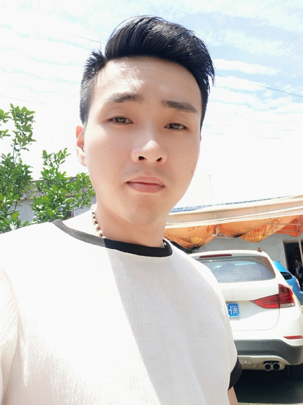 人间烟火的第一张照片--三明婚介网