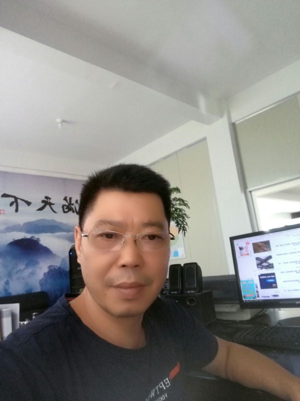 心平气和的第一张照片--三明婚介网