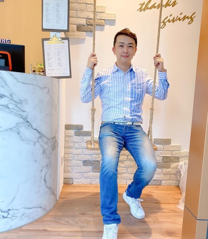 陈道明的第四张照片--三明婚介网