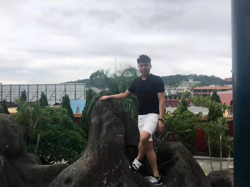 伟仔的第一张照片--三明婚介网
