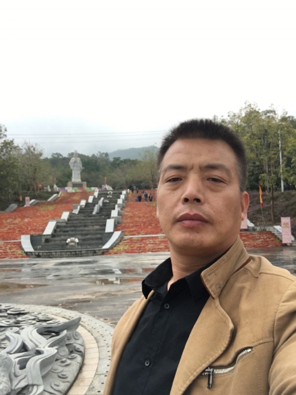 开心的松鼠的第二张照片--三明婚介网