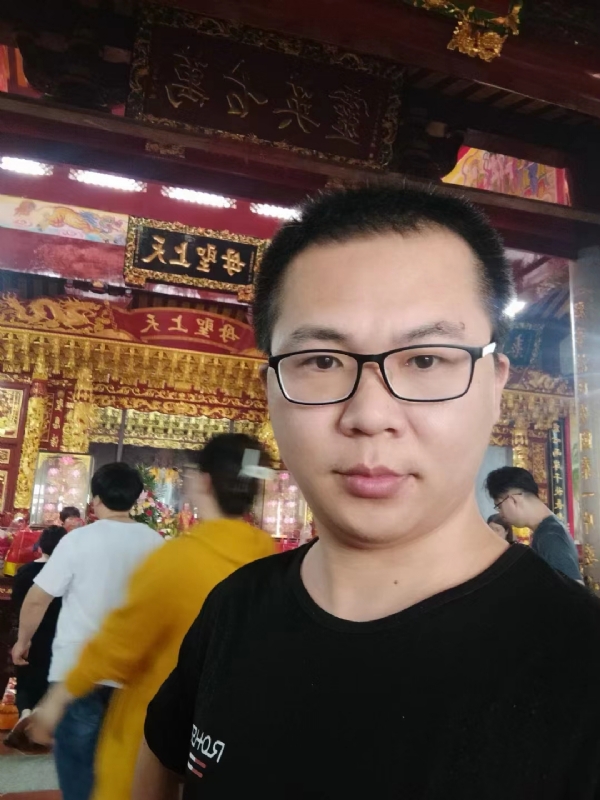 天哥的第二张照片--三明婚介网