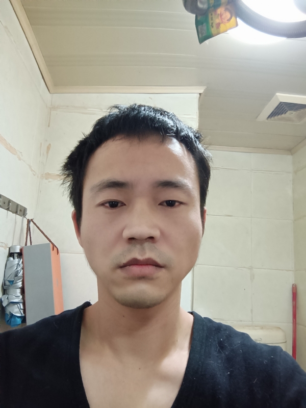 守望天空的第一张照片--三明婚介网