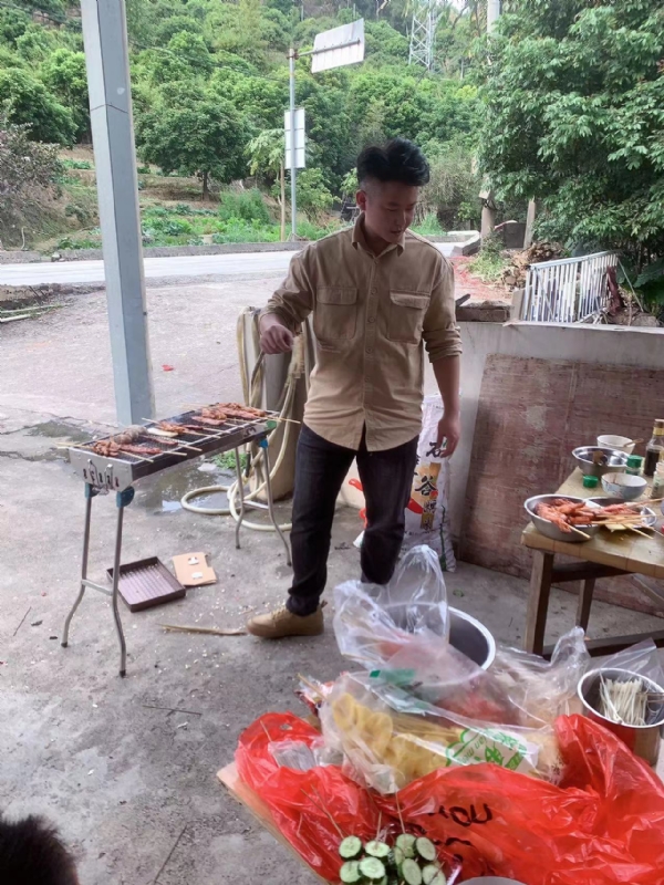 你黑我哟的第一张照片--三明婚介网