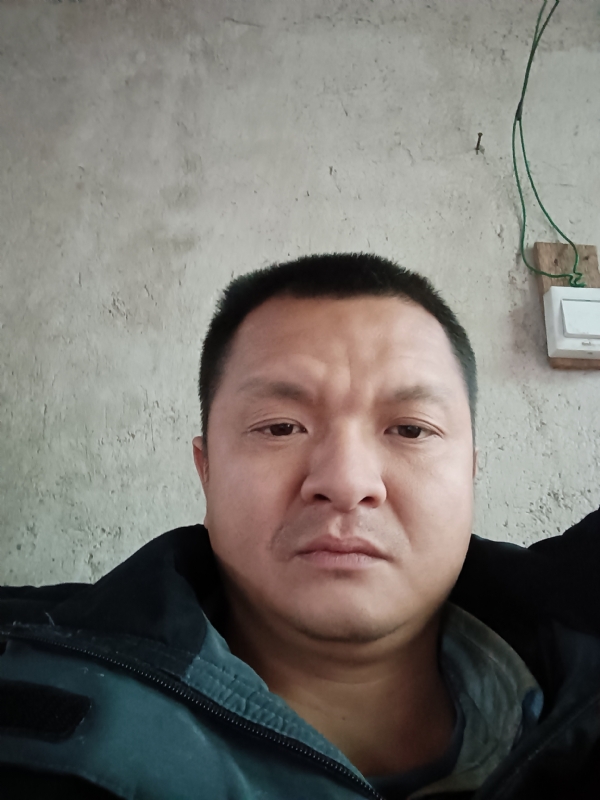 兰成龙的第二张照片--三明婚介网