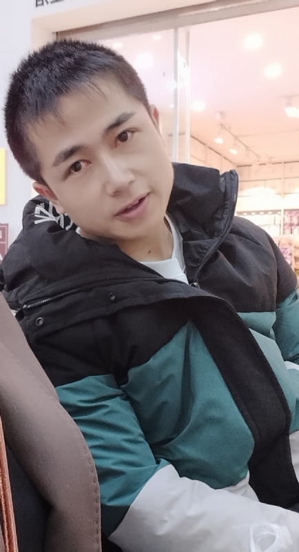 不骄不躁的第一张照片--三明婚介网