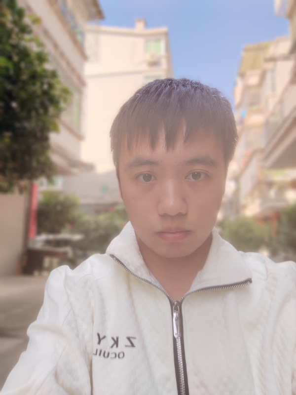 温柔的第一张照片--三明婚介网