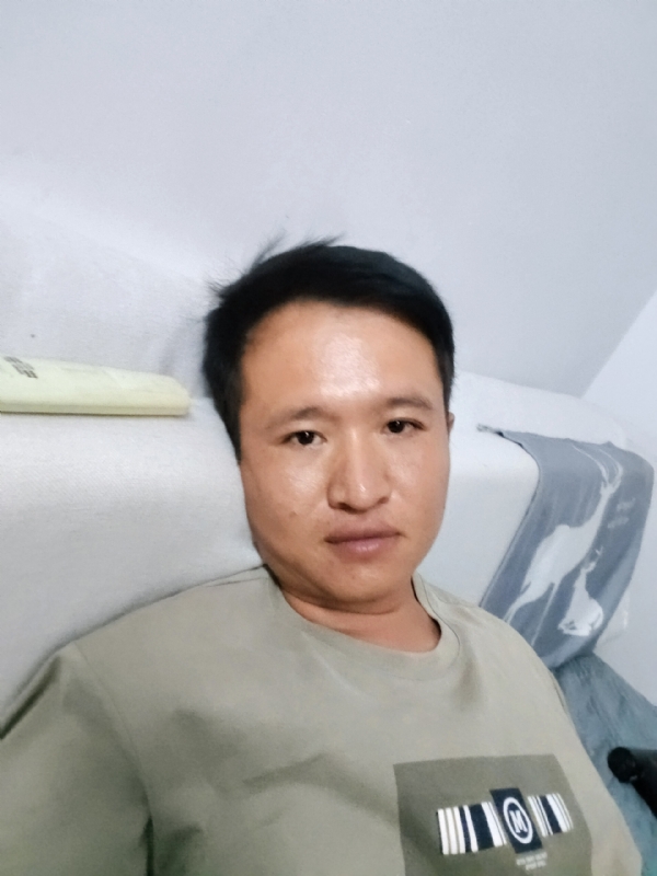 陌生人的第三张照片--三明婚介网